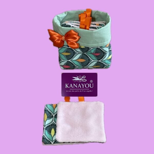 Panière avec ses lingettes