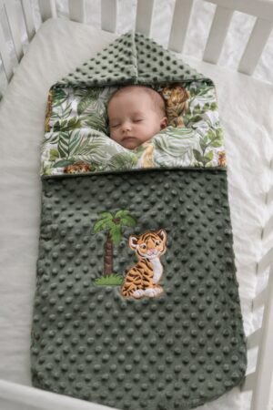 att.L1_YCm__nIEI7P6a8e_AUKW7QzIHJMZpC93pmcFwLt4 Nid d’Ange jungle